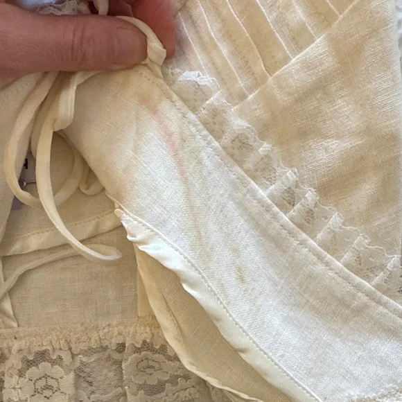 Lace-Trim White Linen Corset Tank Top - Picture 5 of 5